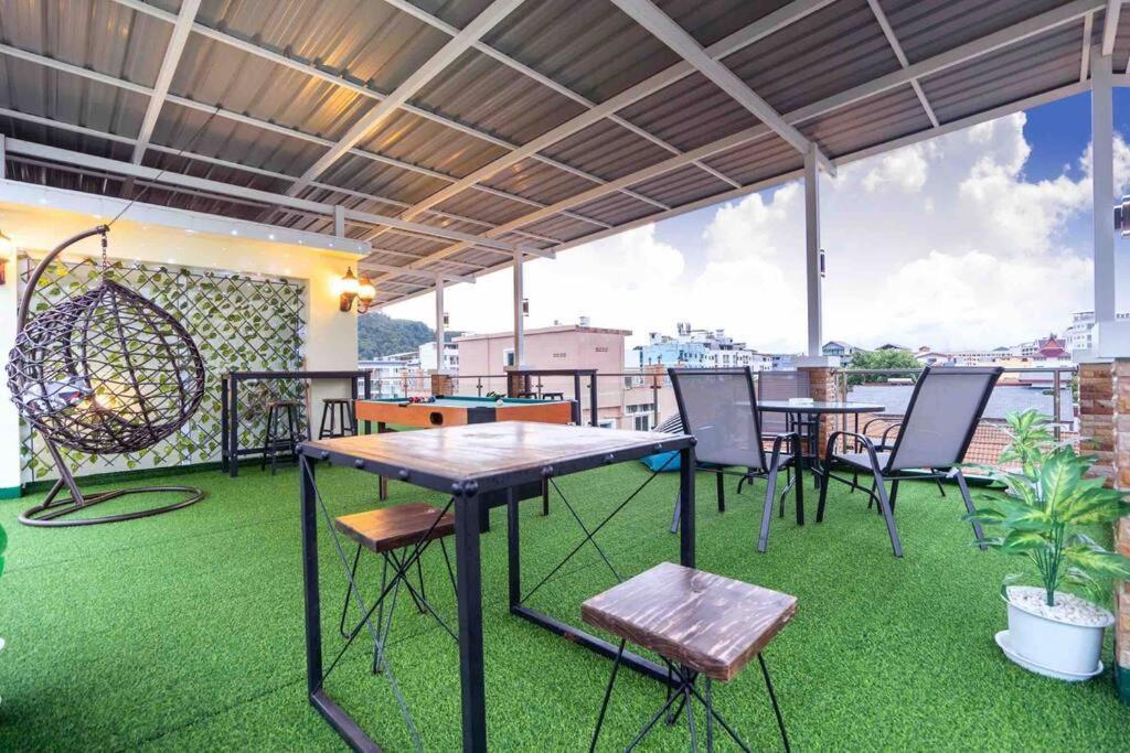 Spacious 4 Bedroom Vacation * Patong